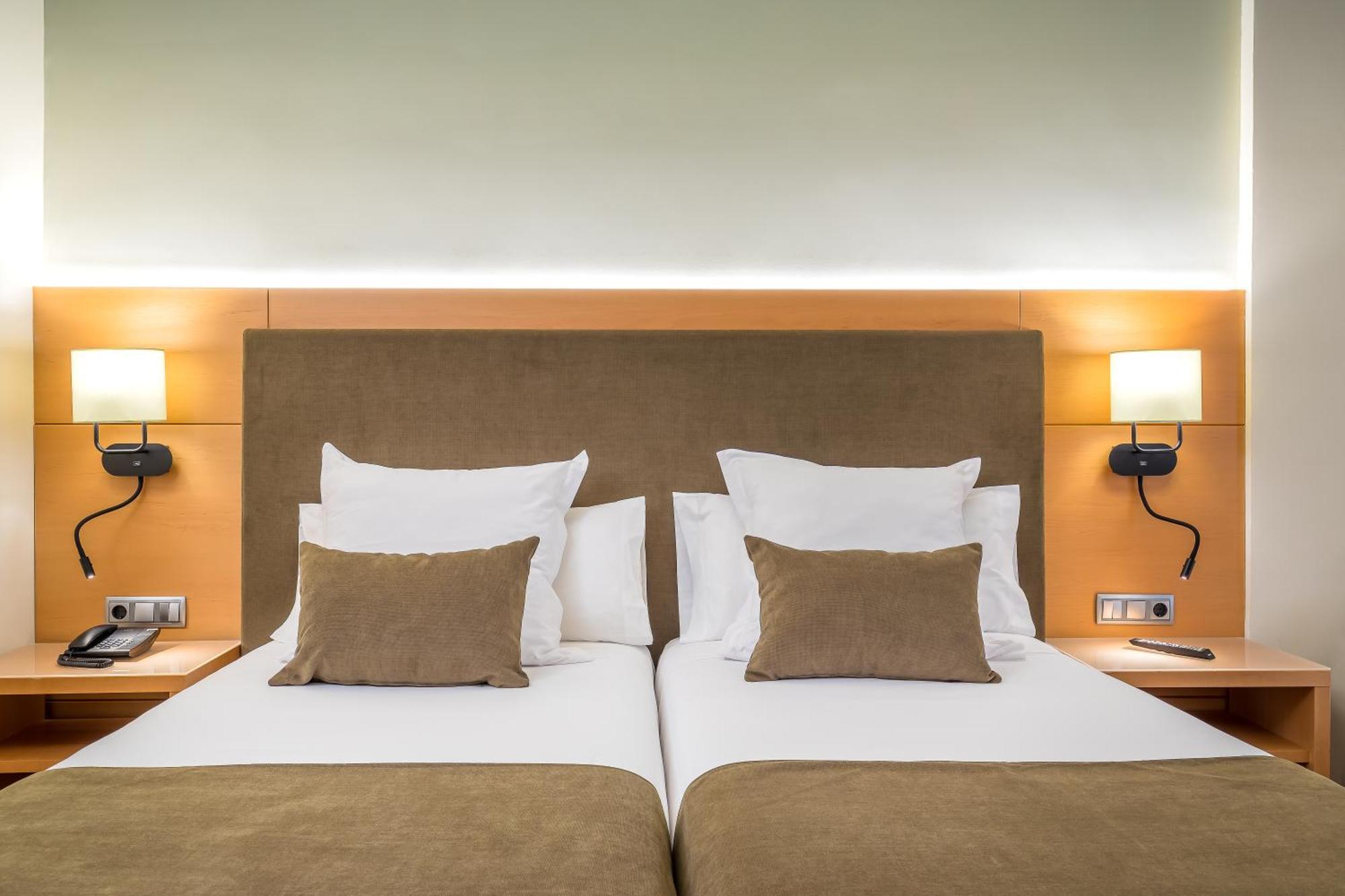 Barcelo Murcia Siete Coronas Exterior photo